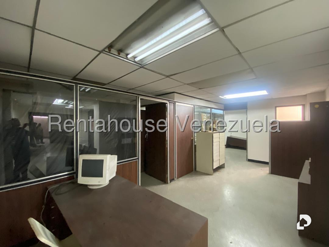 Galpón en Centro, Caracas – 67