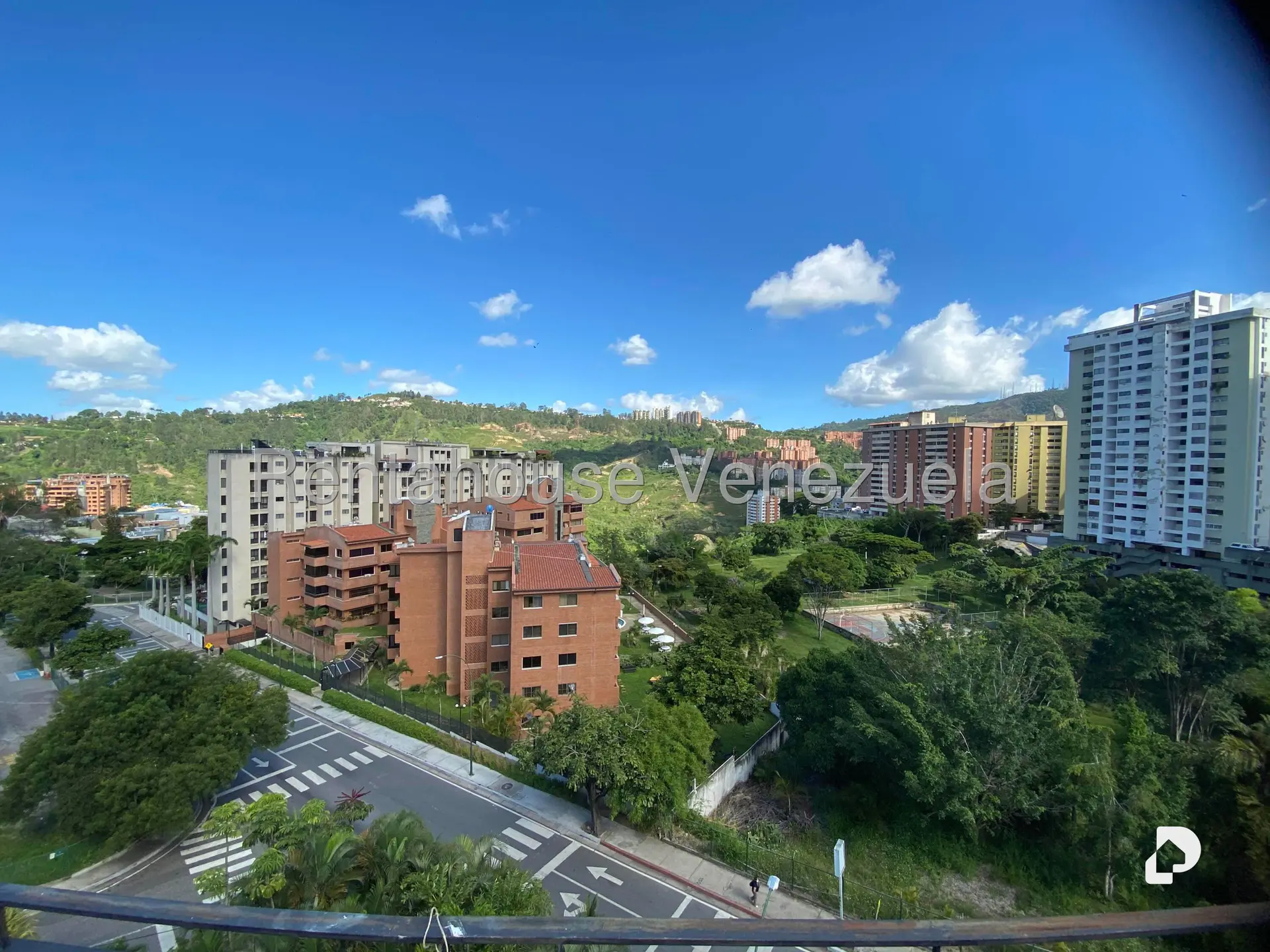 Apartamento en Los Samanes, Caracas – 30