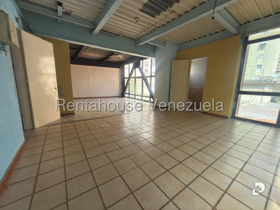 Edificio en La Candelaria, Caracas
