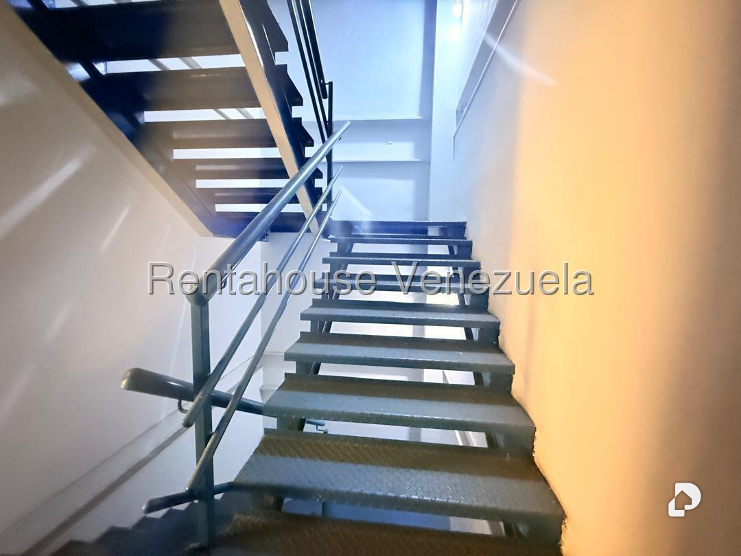Edificio en La Candelaria, Caracas
