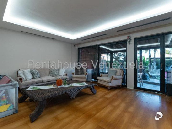 Apartment in La Tahona, Caracas – 3