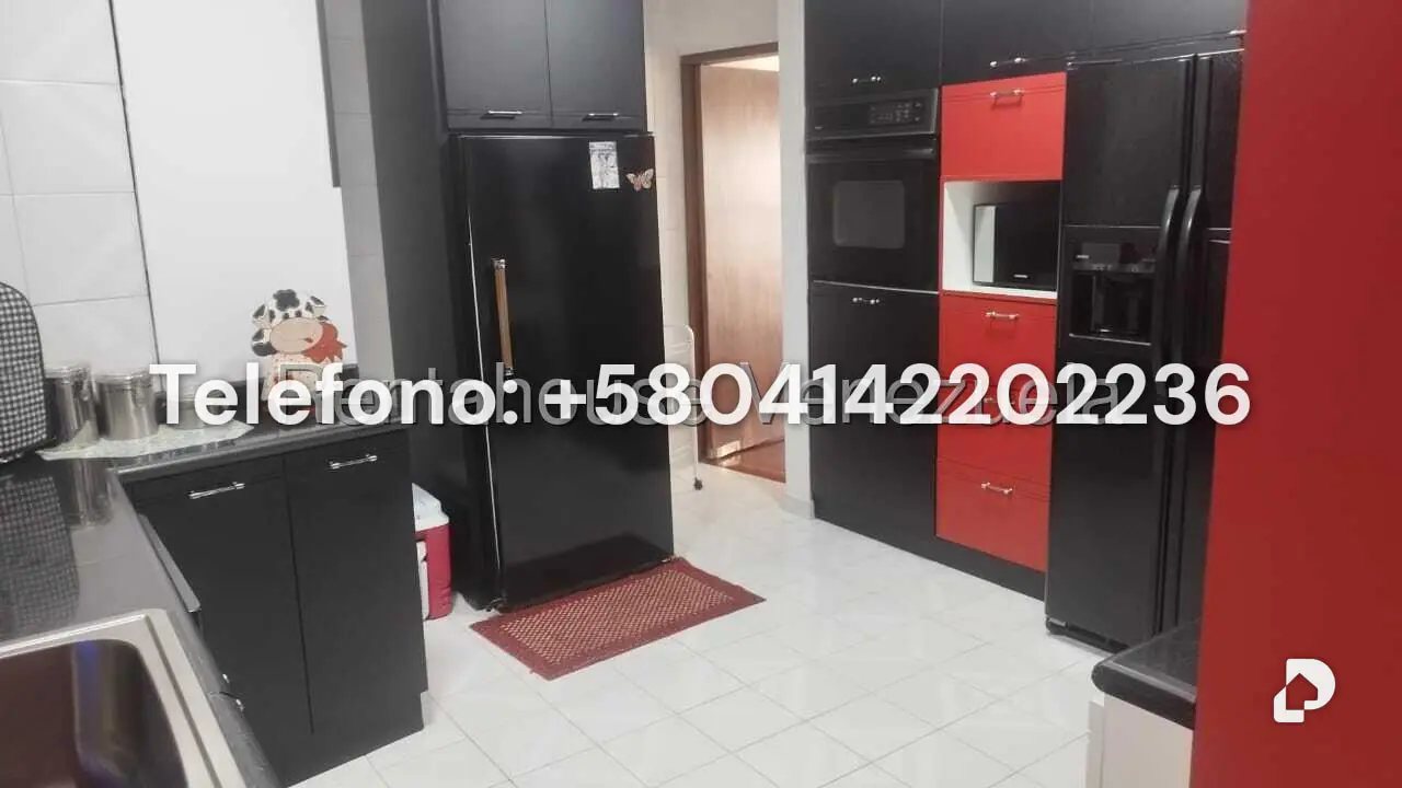 Apartamento en Lomas de Las Mercedes, Caracas