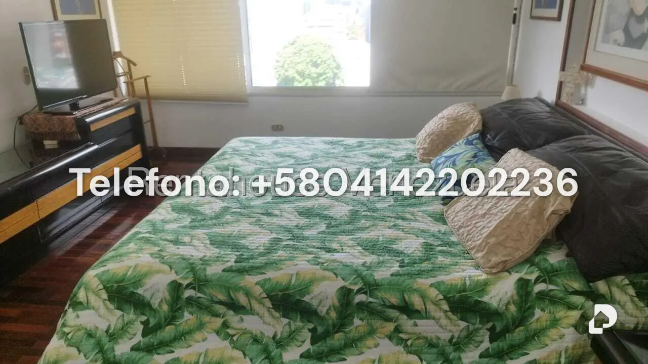 Apartamento en Lomas de Las Mercedes, Caracas
