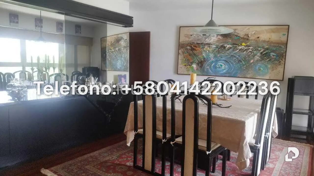 Apartamento en Lomas de Las Mercedes, Caracas