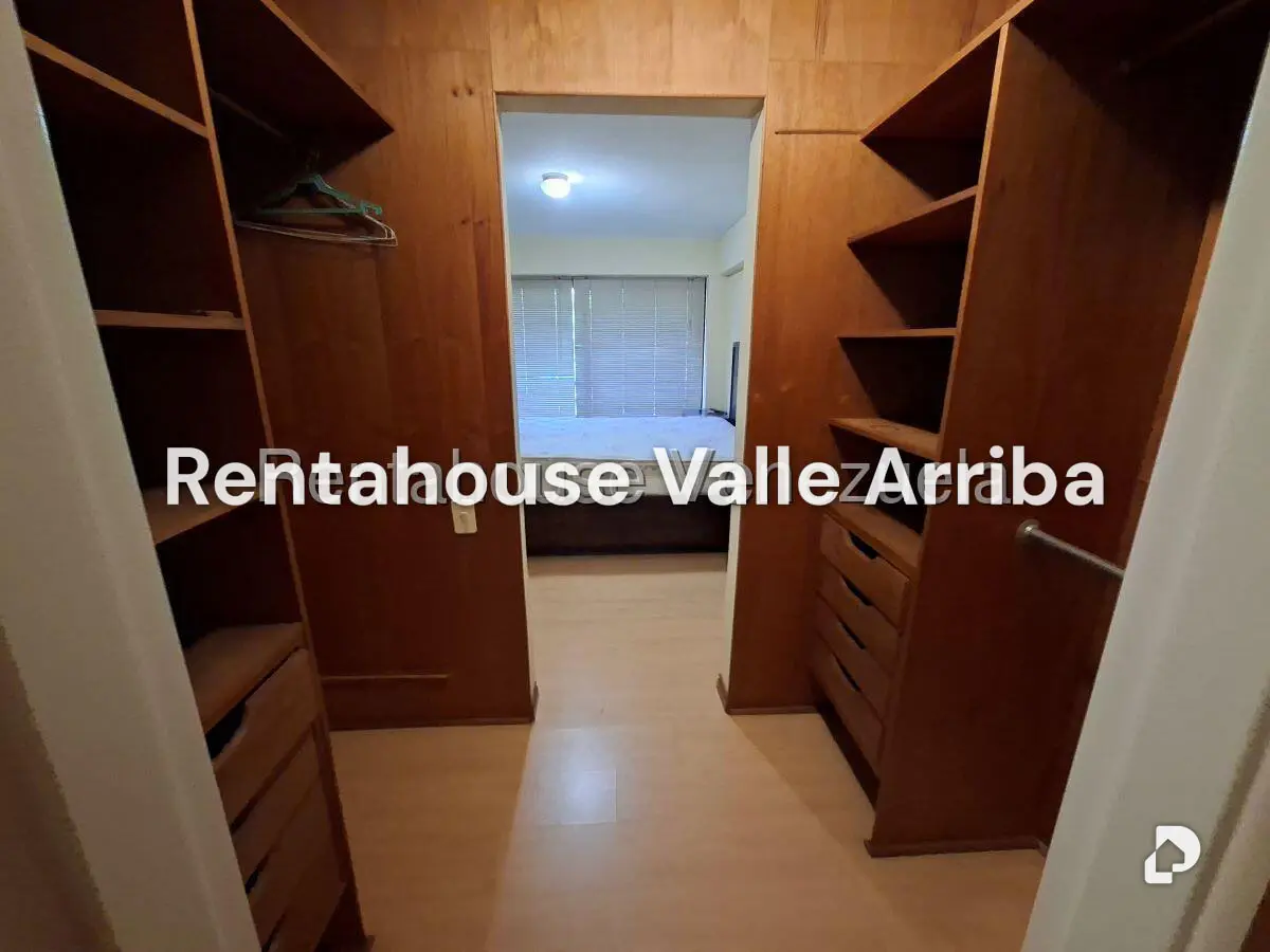 Apartamento en El Rosal, Caracas – 15