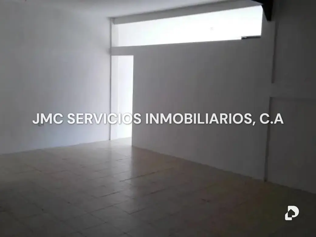 Building in Maturín – 8