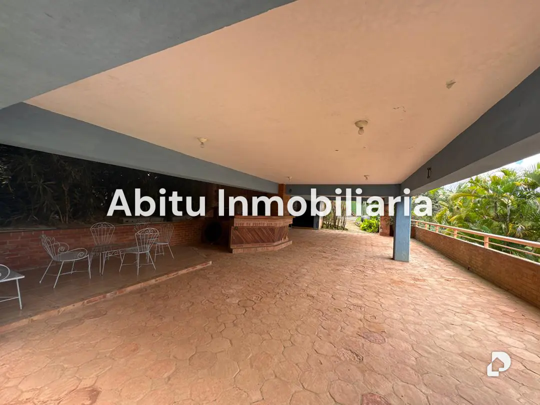House in Cerro Verde, Caracas – 14