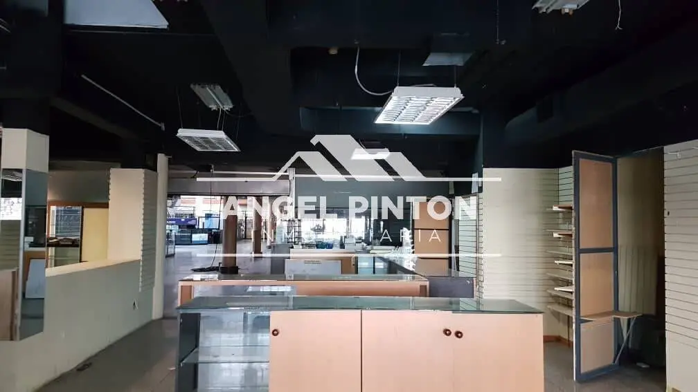 Commercial space in Maracaibo - 1