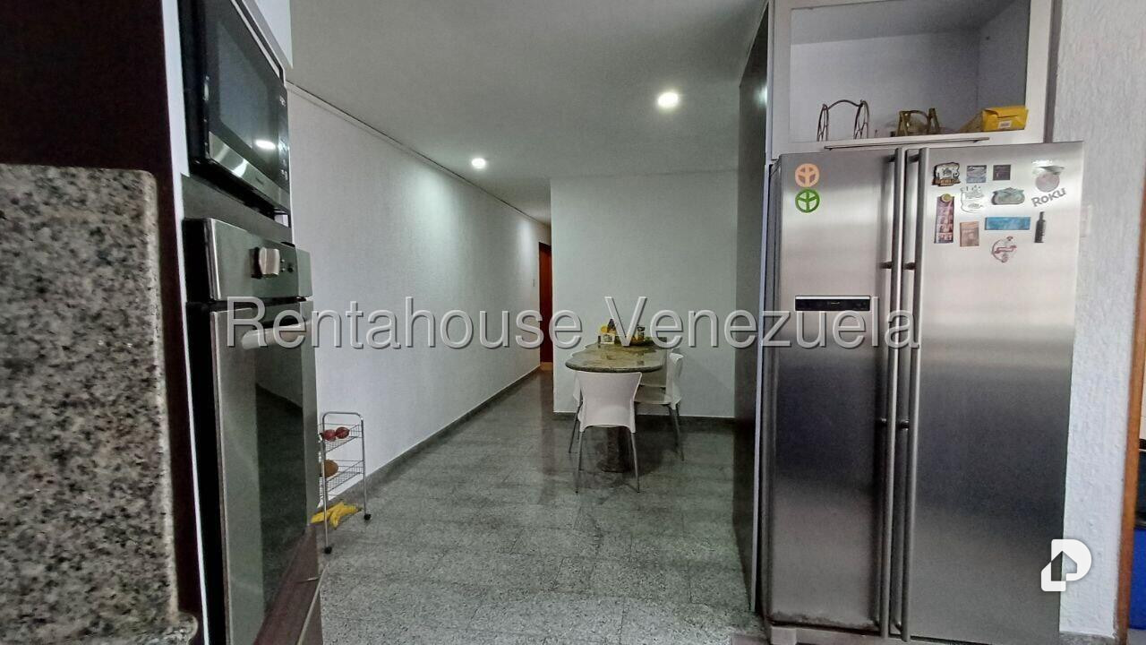 Casa en Prados del Este, Caracas – 11