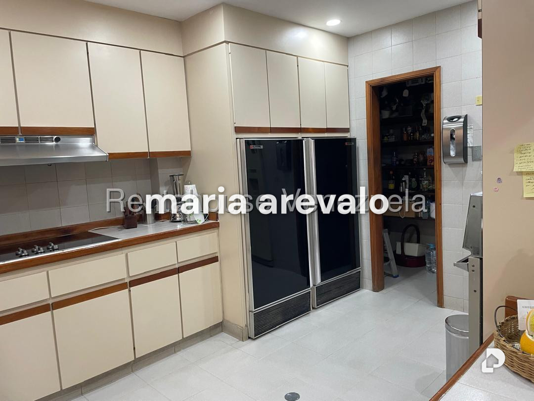 Casa en Alto Hatillo, Caracas – 13