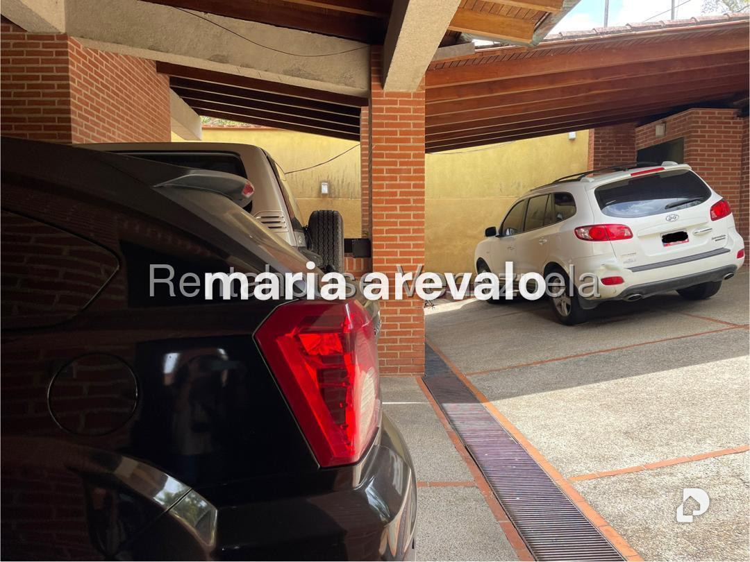 Casa en Alto Hatillo, Caracas – 28