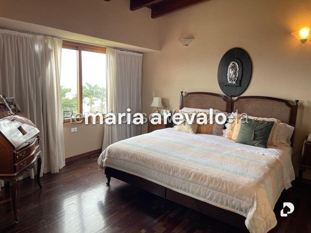 Casa en Alto Hatillo, Caracas – 17