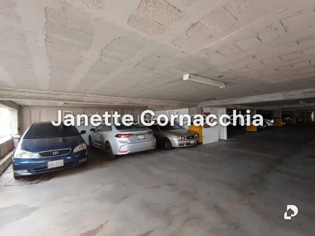 Apartamento en Miravila, Caracas – 23