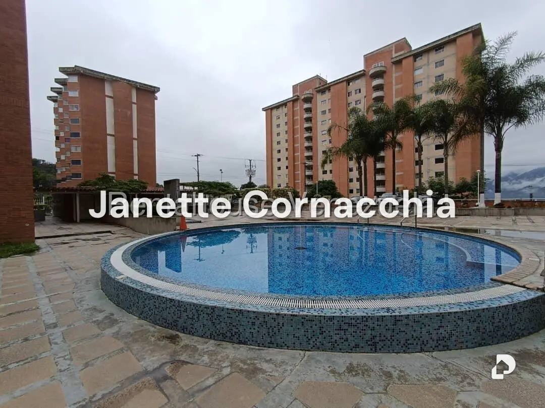 Apartamento en Miravila, Caracas – 25