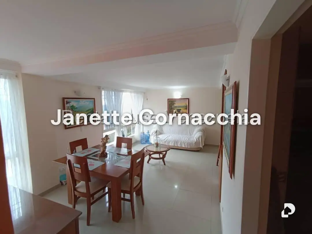 Apartamento en Miravila, Caracas – 13