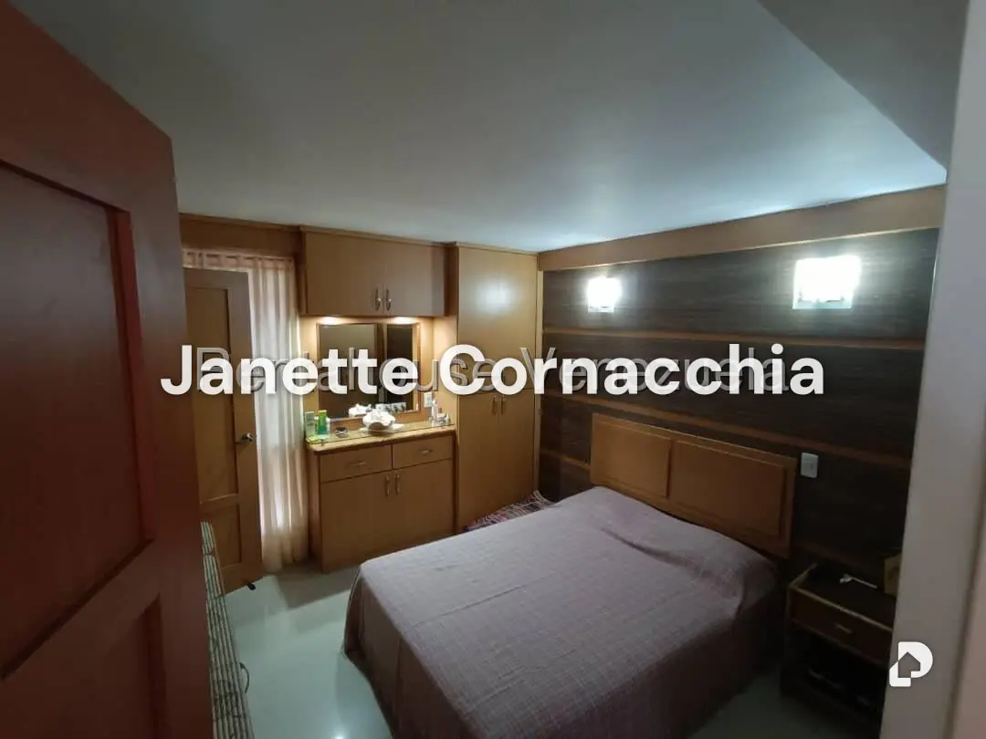 Apartamento en Miravila, Caracas – 14
