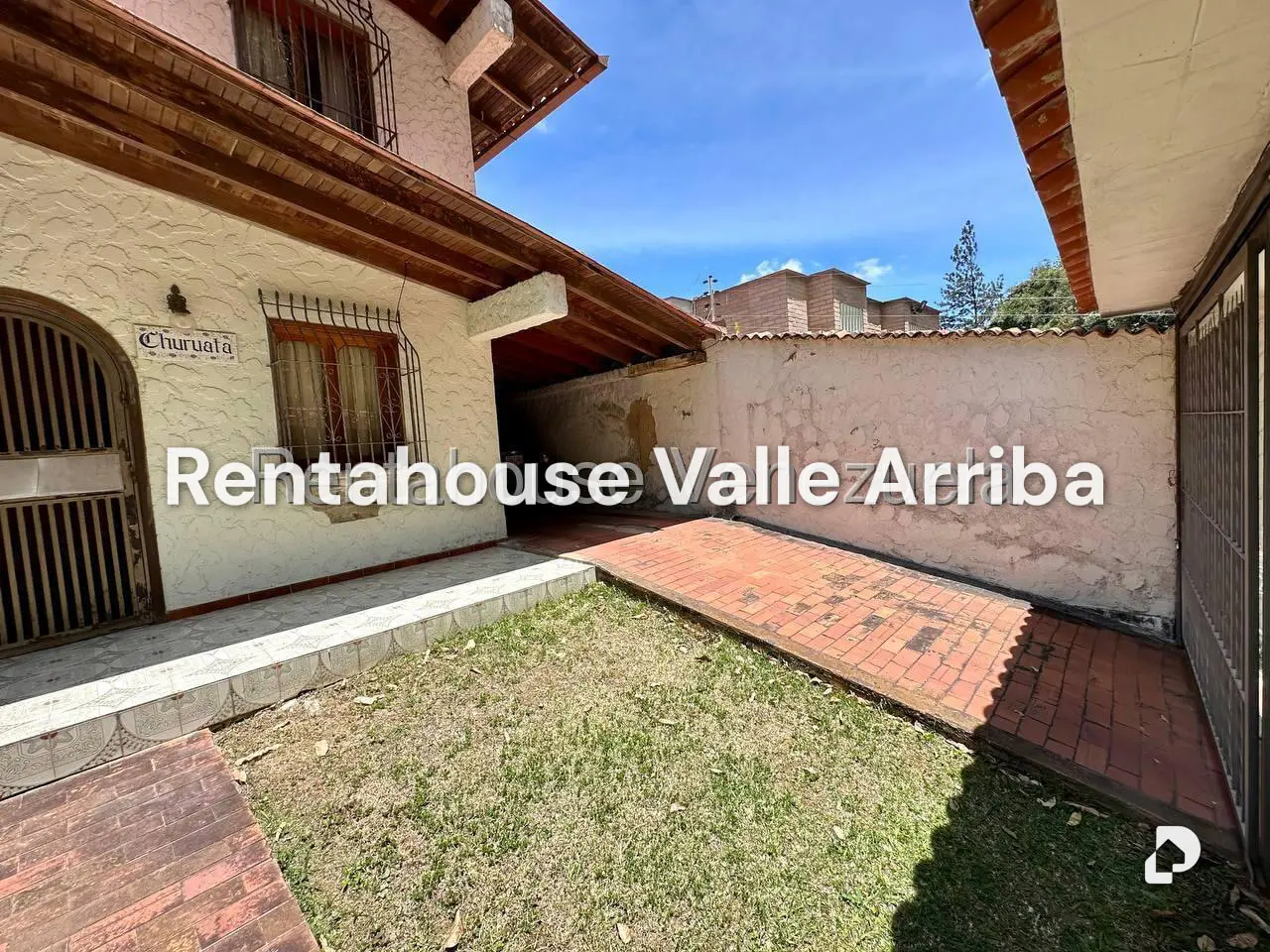 House in La Boyera, Caracas – 22