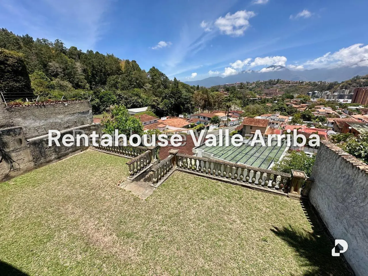 House in La Boyera, Caracas – 10