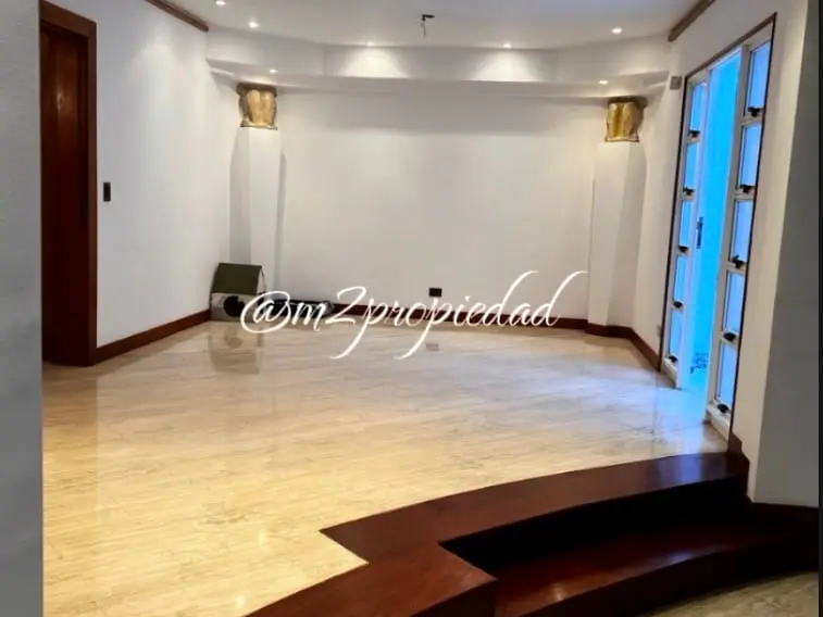 Casa en Colinas del Tamanaco, Baruta - 1