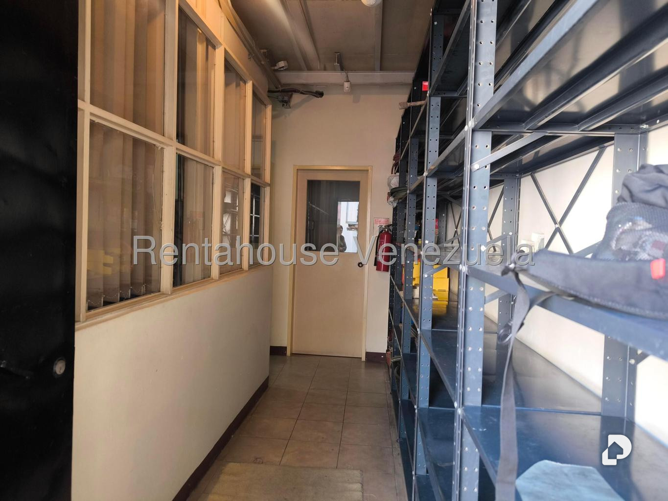 Local comercial en Chapellín, Caracas – 1