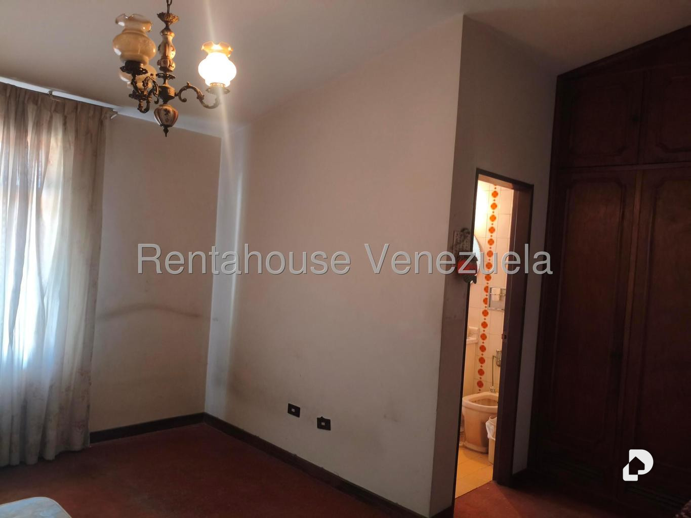 Casa en El Marqués, Caracas – 28