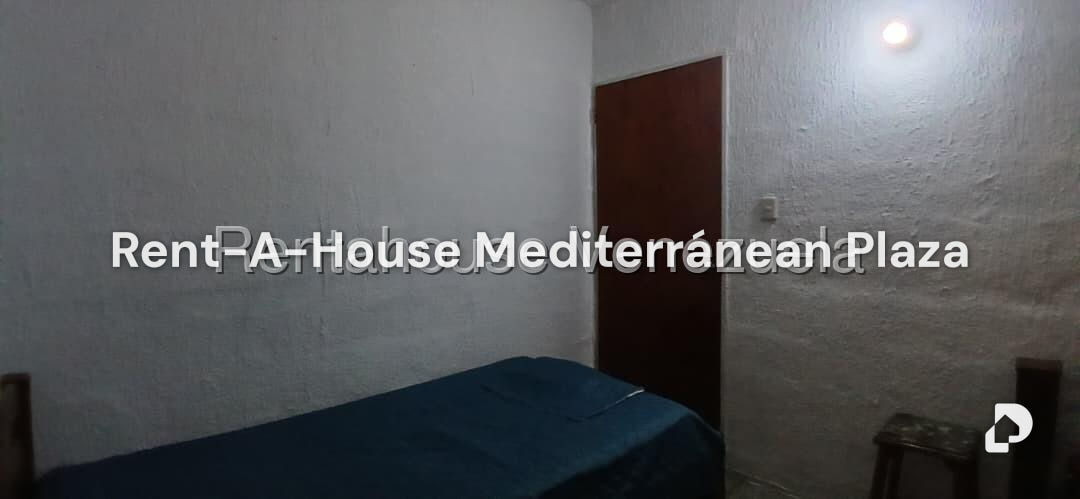 Casa en Los Cardones, Libertador – 17