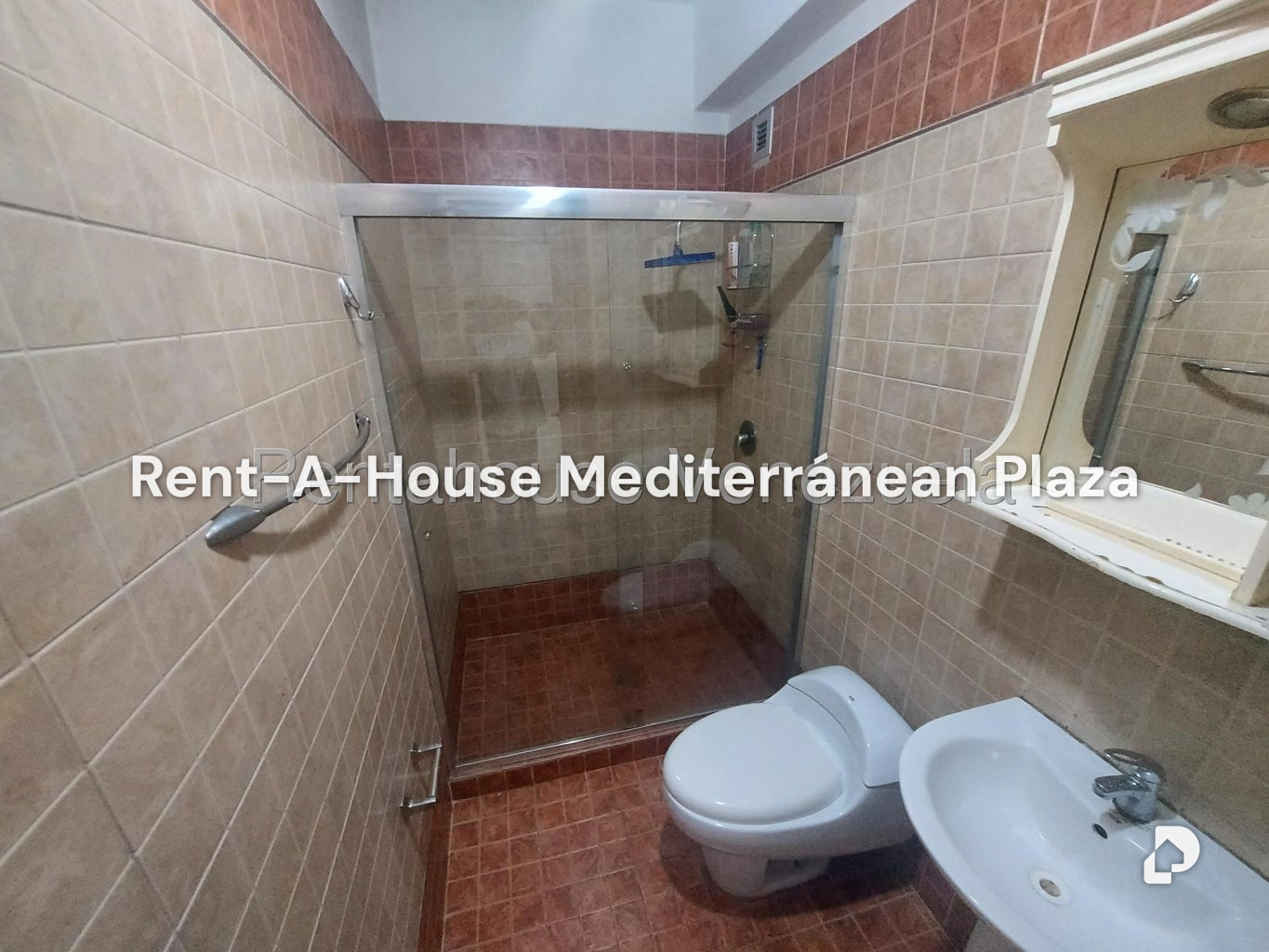 Apartamento en Casco Central, Naguanagua – 11