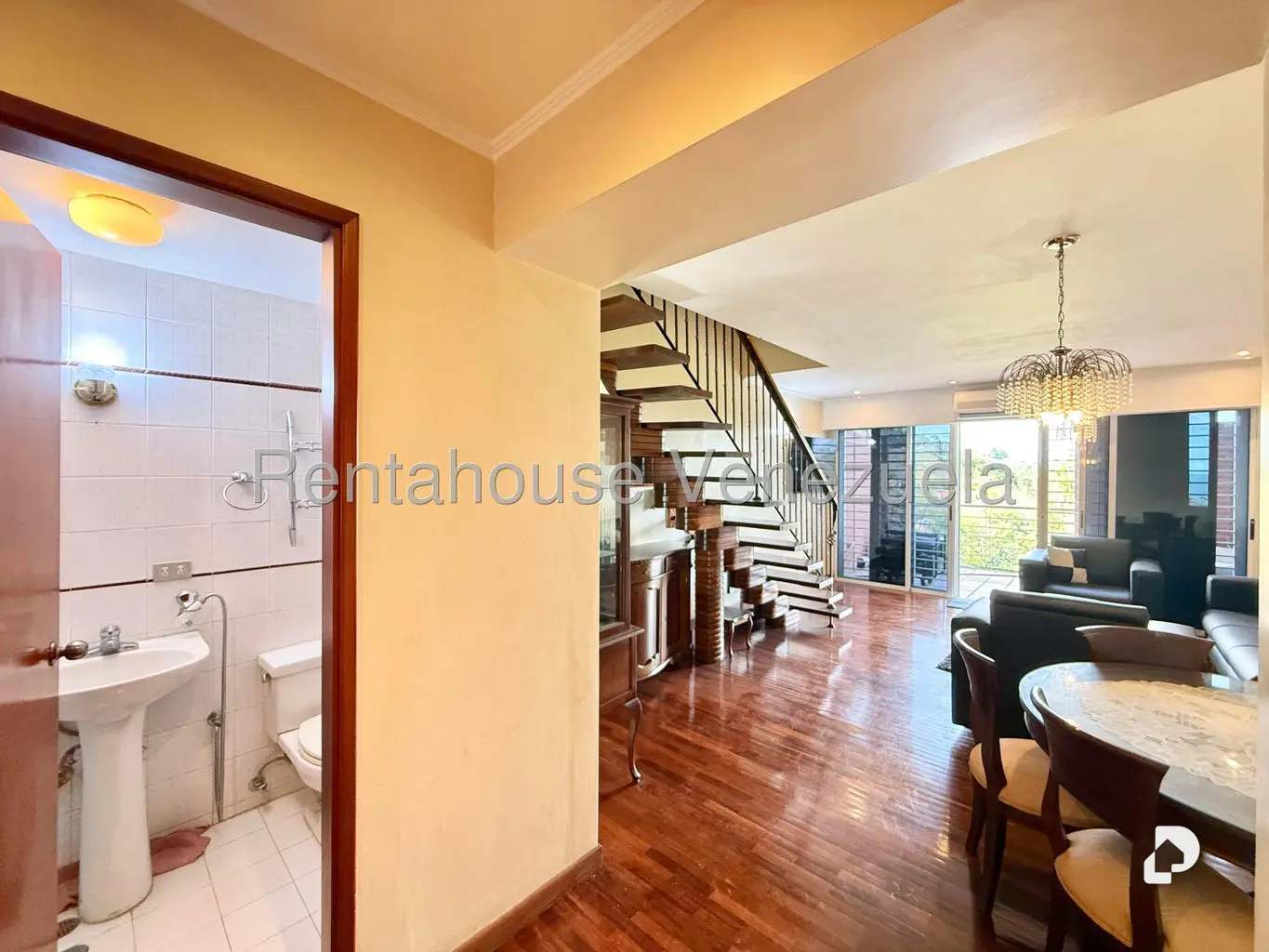 Apartamento en Lomas de La Lagunita, Caracas – 4