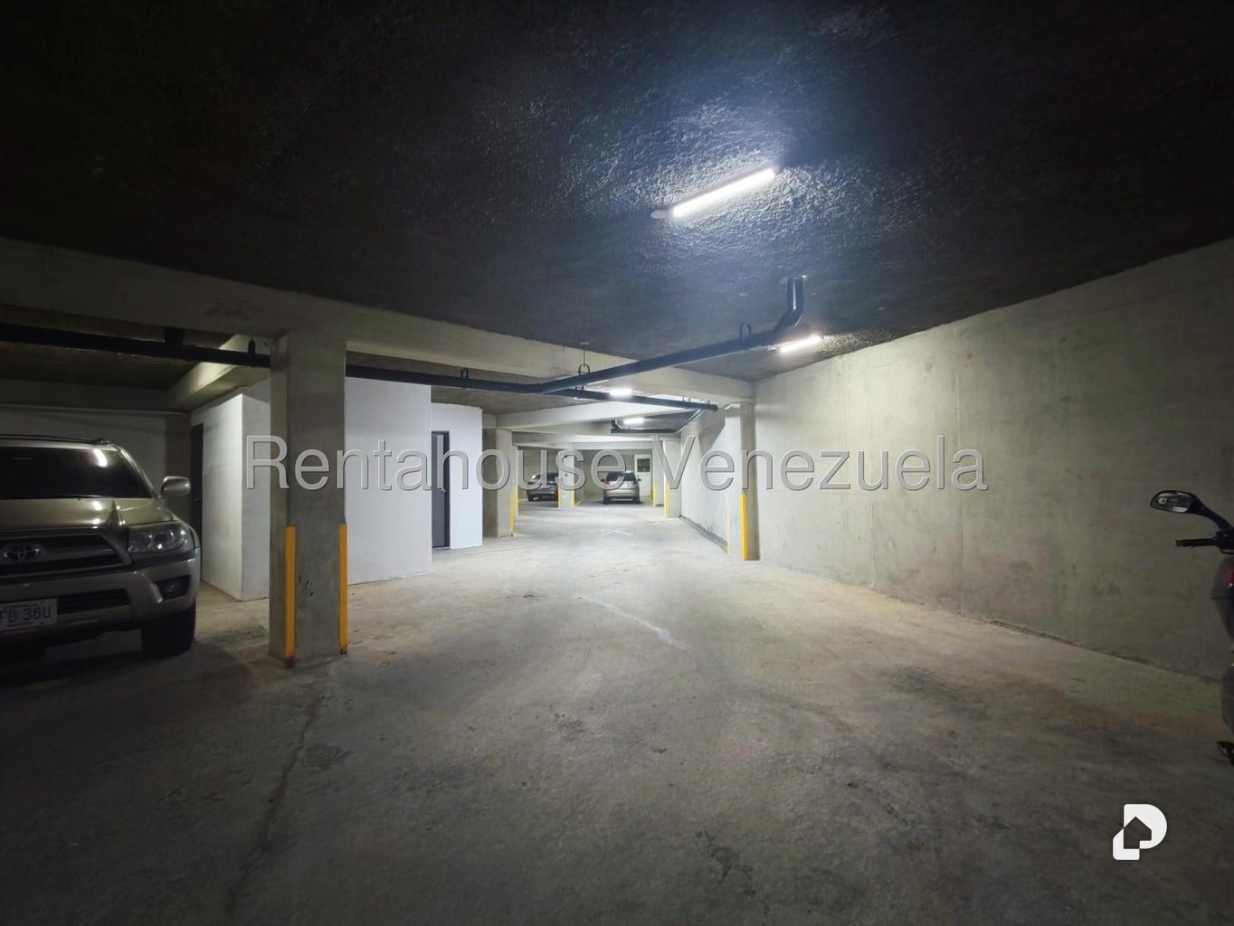 Apartamento en Montecristo, Caracas – 13