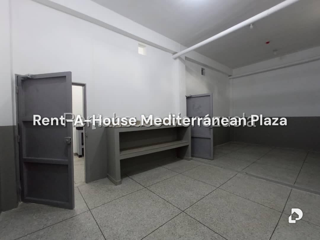 Local comercial en Centro, Guacara – 18