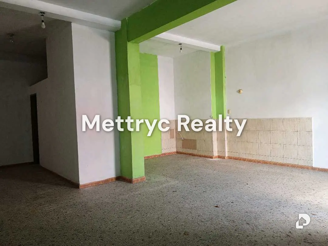 Local comercial en Casco San Blas, Valencia – 6