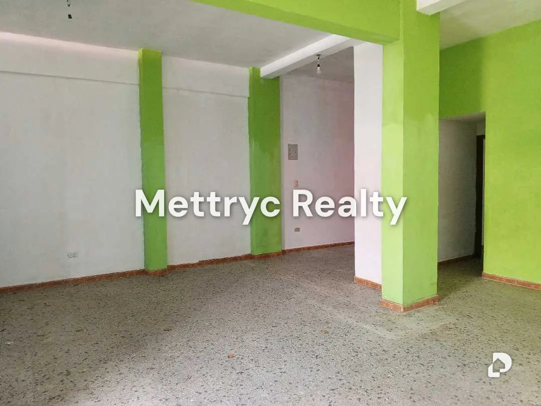 Local comercial en Casco San Blas, Valencia – 7
