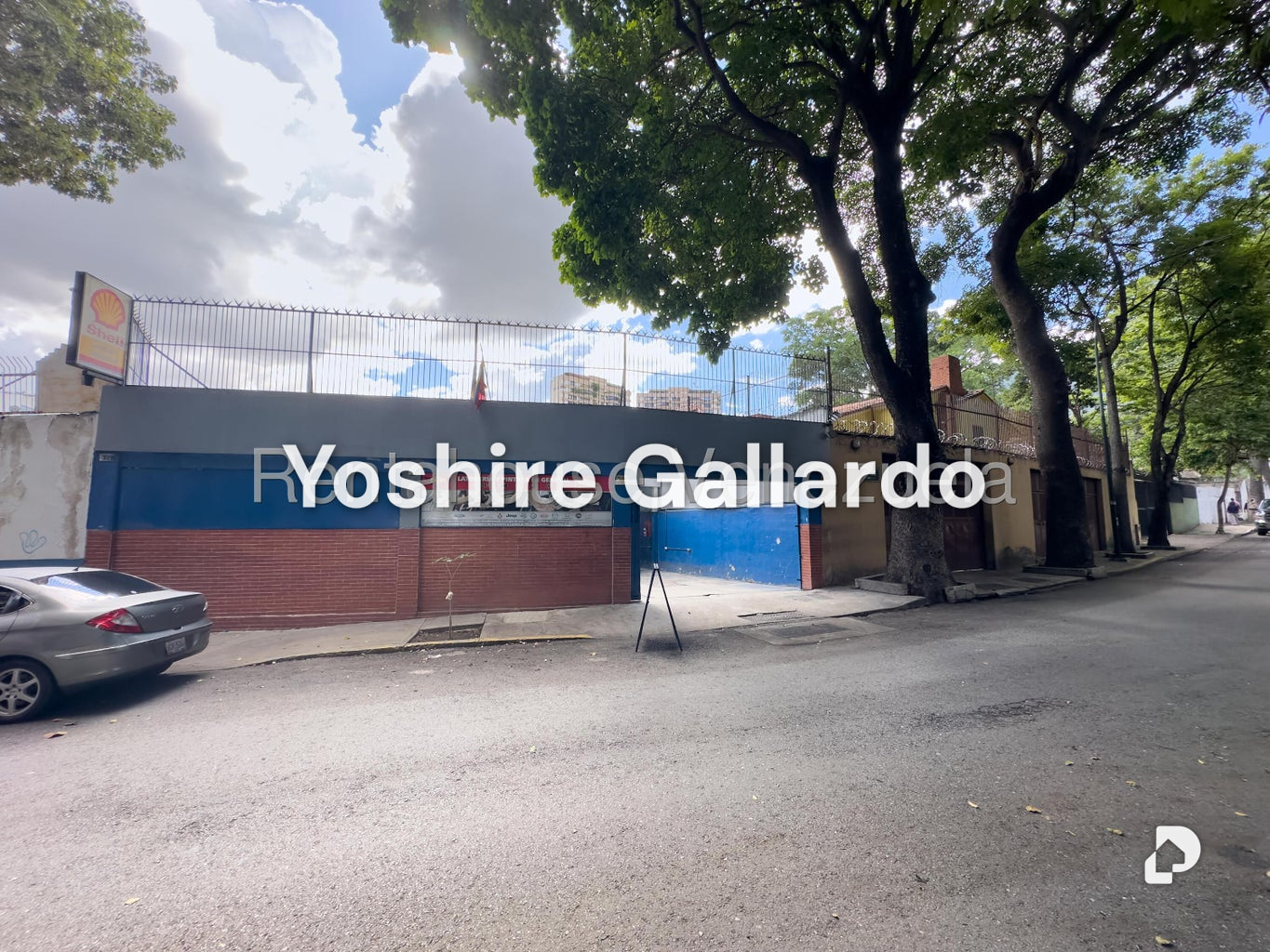 Local comercial en El Bosque, Caracas – 1