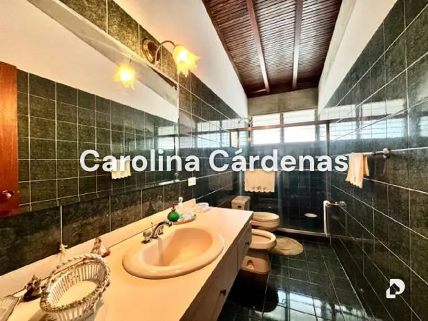 Casa en Cumbres de Curumo, Caracas – 14