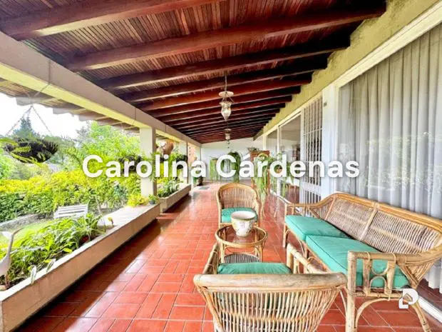 Casa en Cumbres de Curumo, Caracas – 16