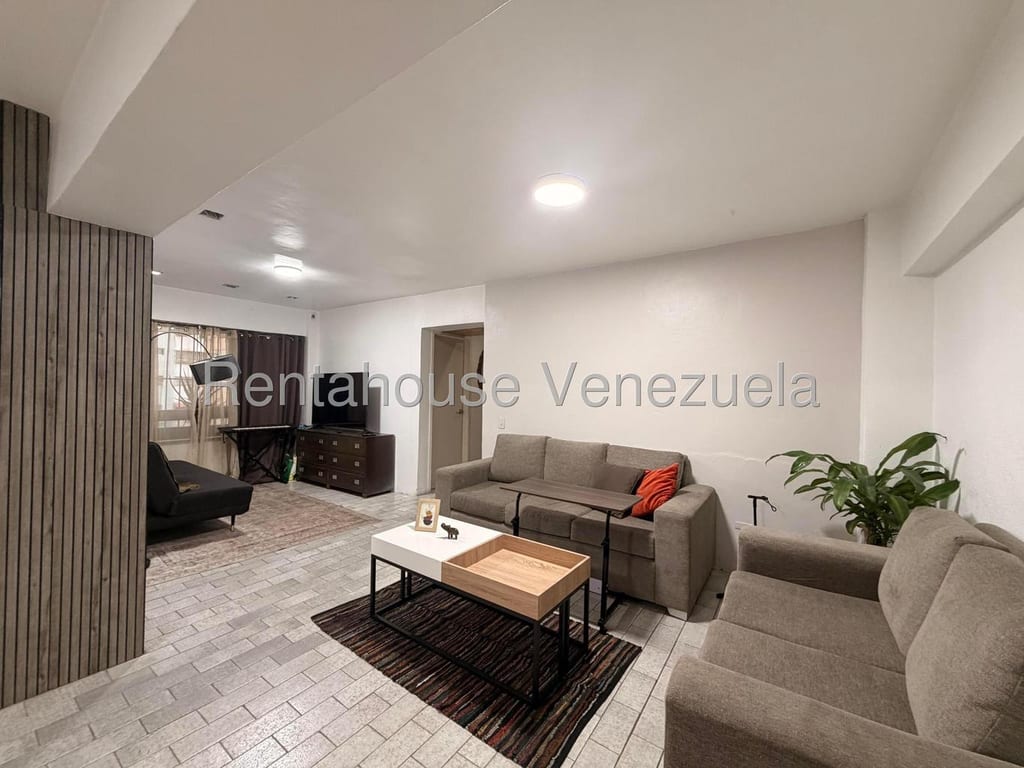Apartamento en El Paraíso, Caracas - 1
