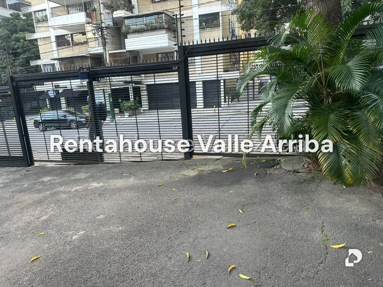 Apartamento en Los Palos Grandes, Caracas – 2