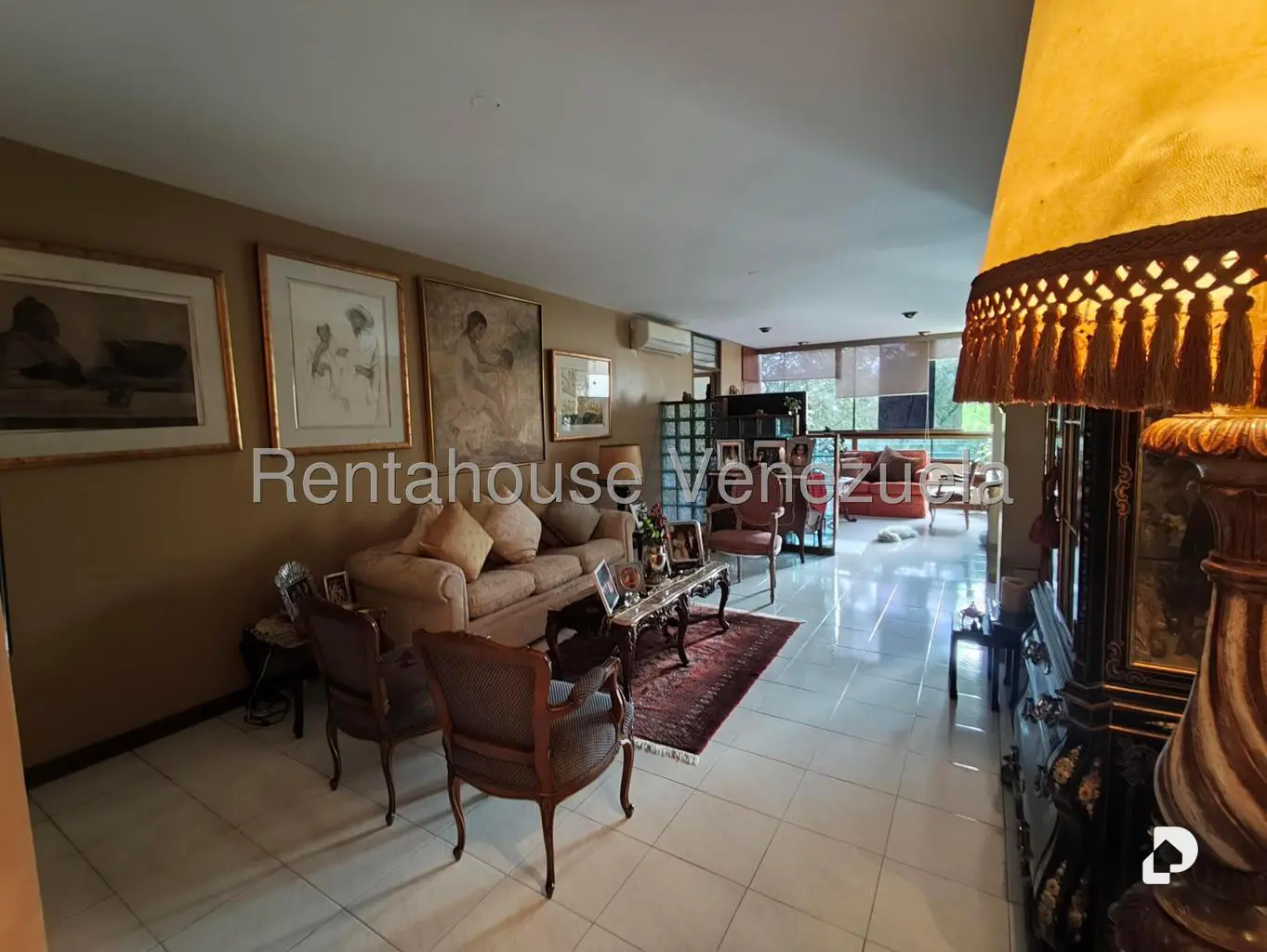 Apartamento en Las Mesetas de Santa Rosa de Lima, Caracas – 19