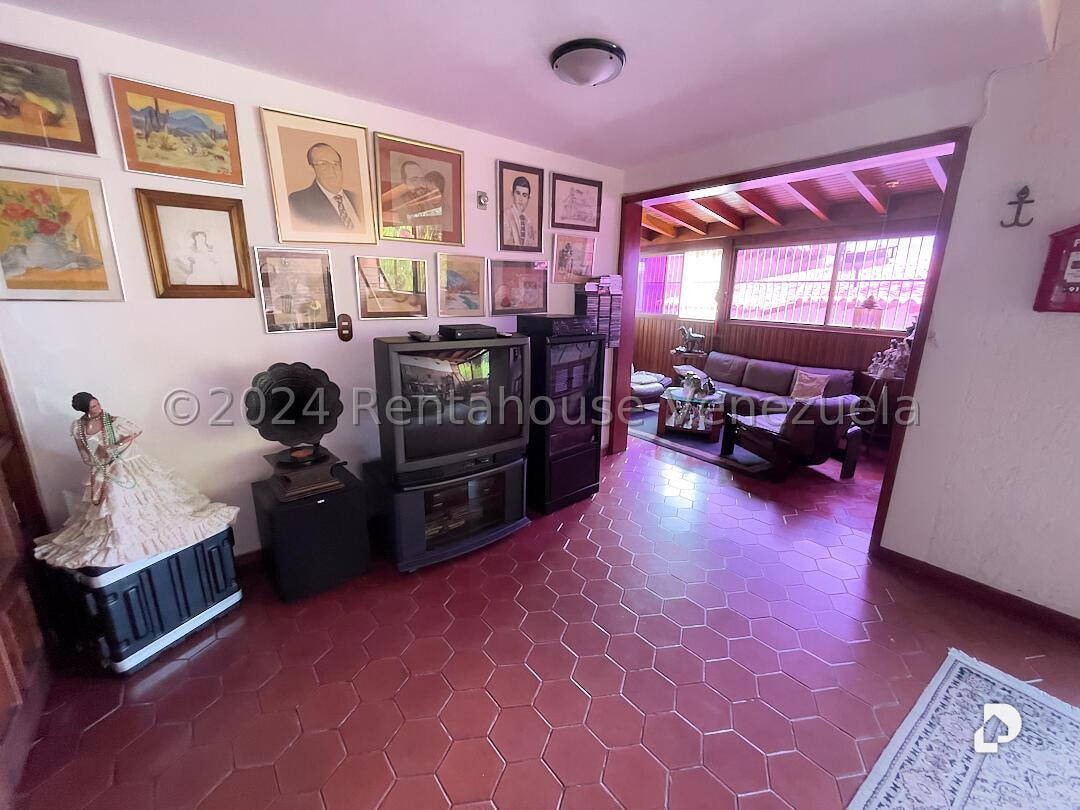 Casa en Alto Prado, Caracas – 14