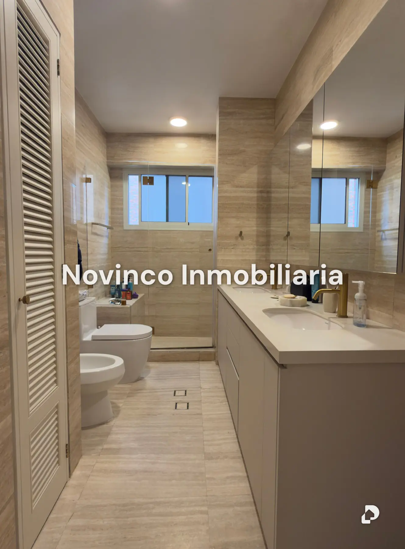 Apartamento en Campo Alegre, Caracas – 12