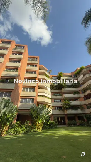 Apartamento en Campo Alegre, Caracas – 1