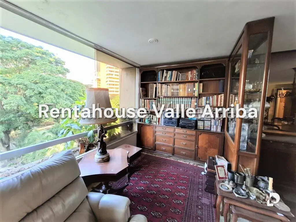 Apartamento en La Florida, Caracas – 12