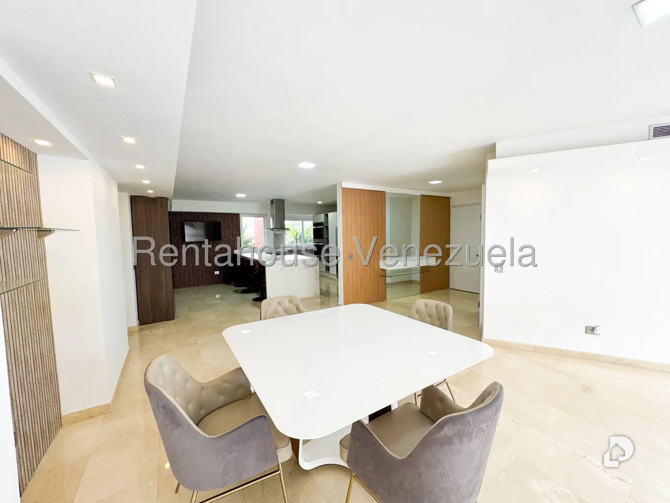 Apartamento en Los Chorros, Caracas – 17