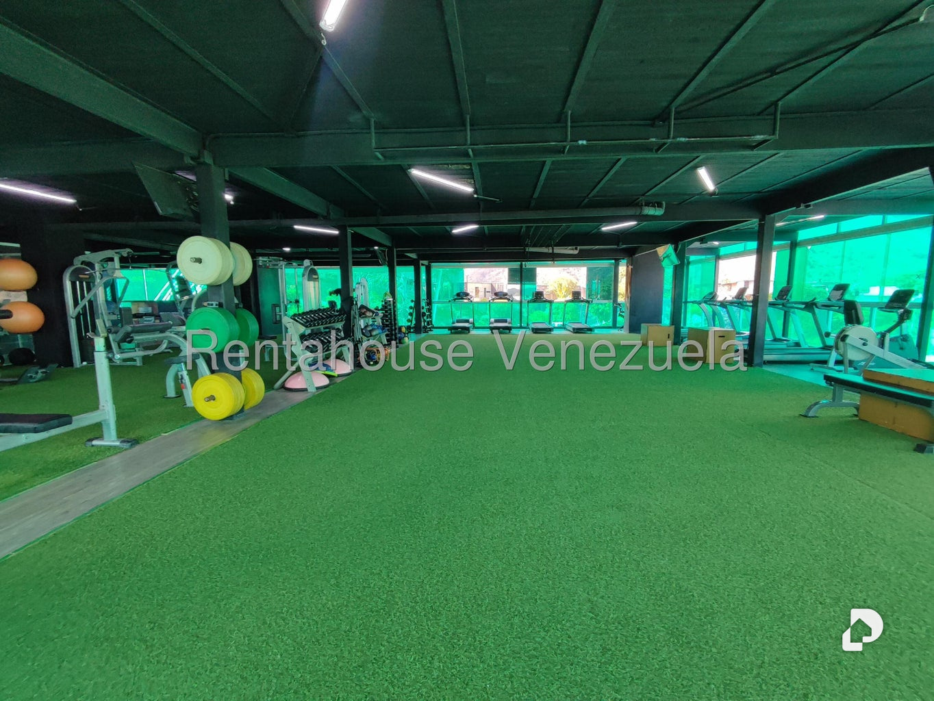 Local comercial en Petare, Caracas – 23