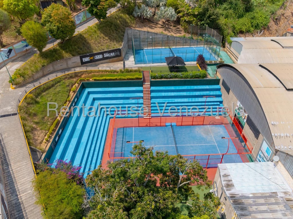 Local comercial en Petare, Caracas - 1