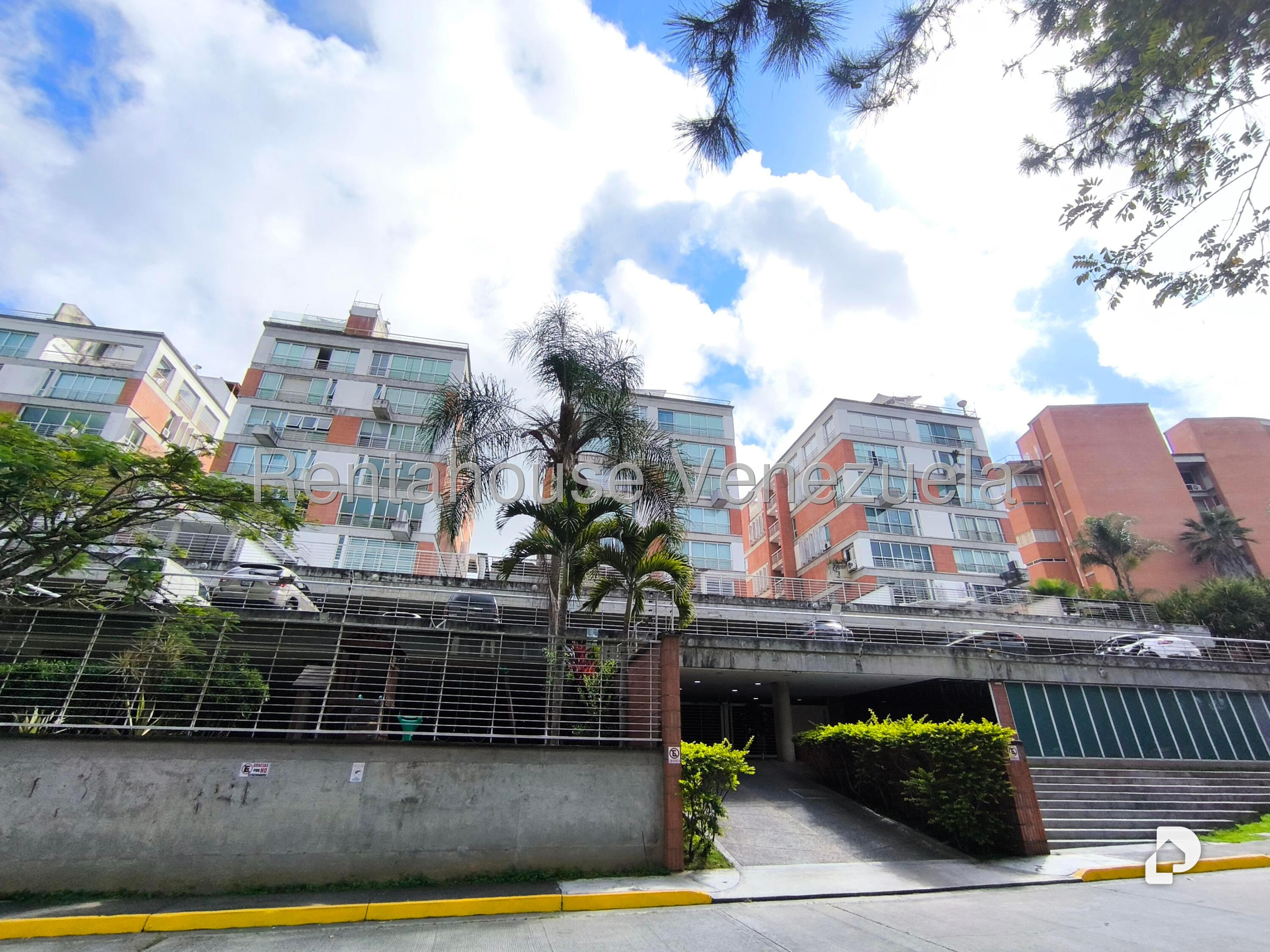 Apartamento en Villa Nueva Hatillo, Caracas