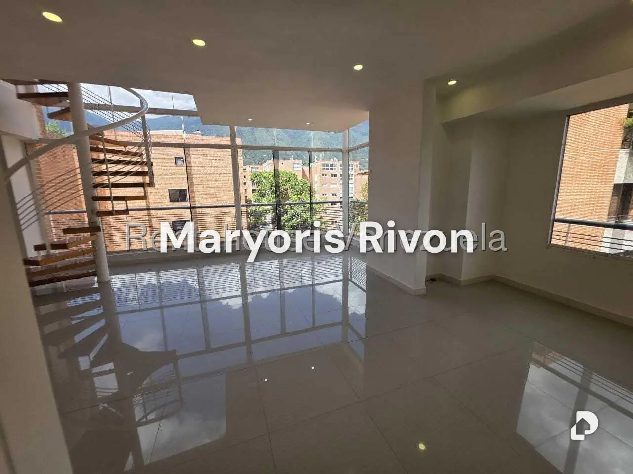 Penthouse en Campo Alegre, Caracas – 16