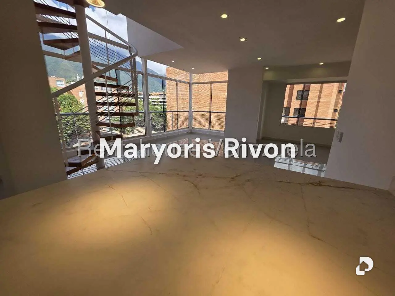 Penthouse en Campo Alegre, Caracas – 13