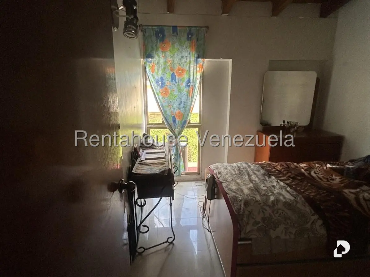 Apartamento en La Boyera, Caracas – 11