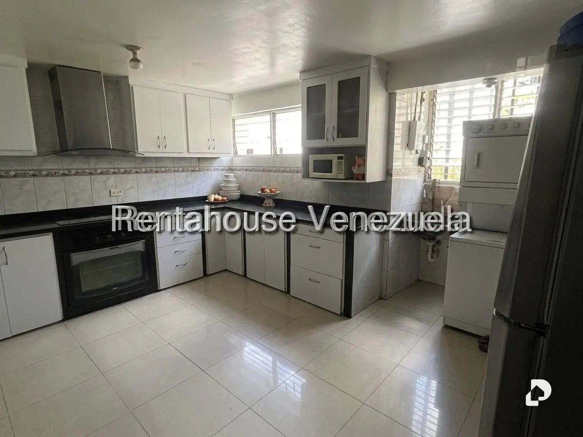 Apartamento en La Boyera, Caracas – 22